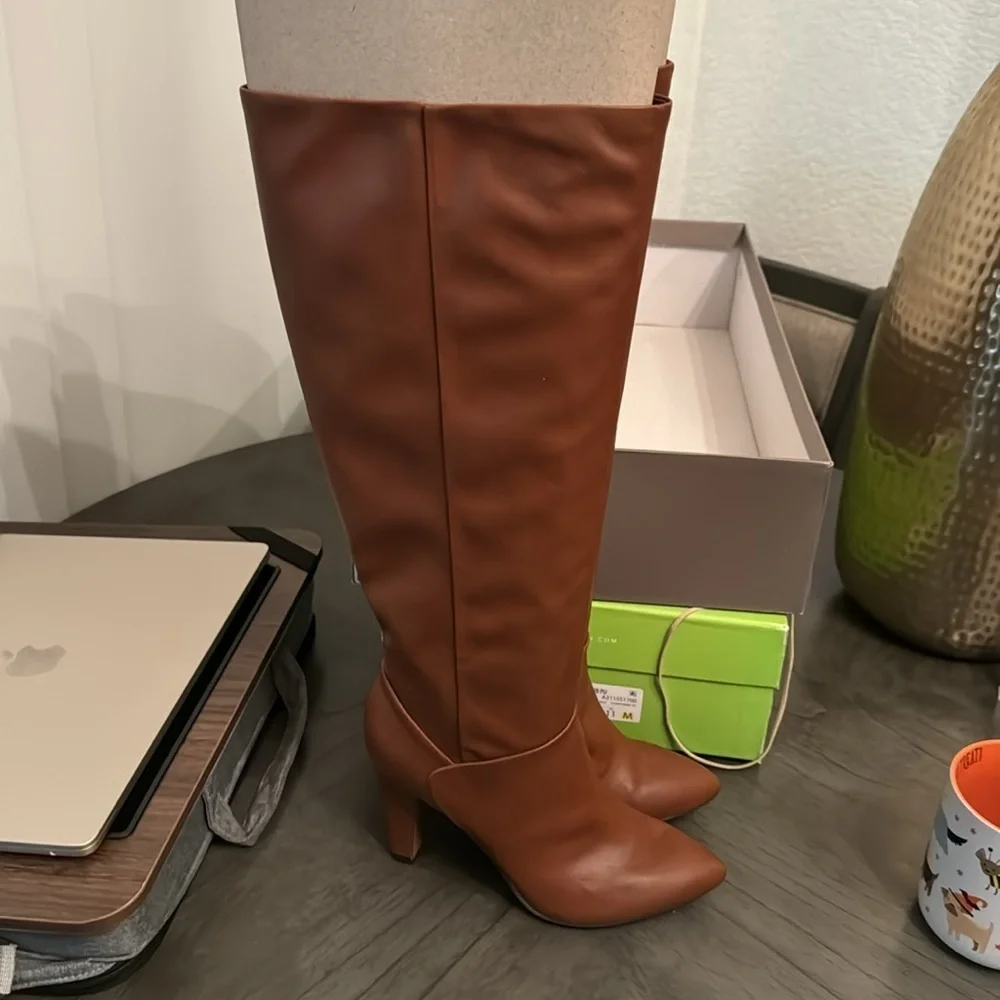 Franco Sarto Women's L-koko Knee High Boot (REGULAR CALF)